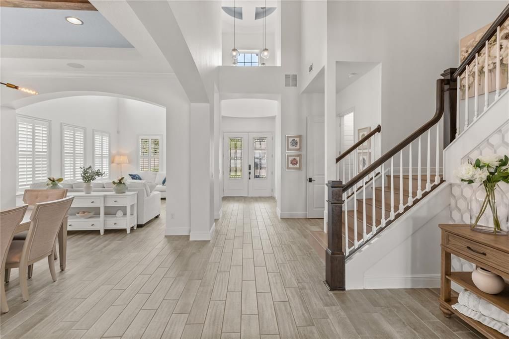 For Sale: $2,799,950 (5 beds, 5 baths, 5551 Square Feet)