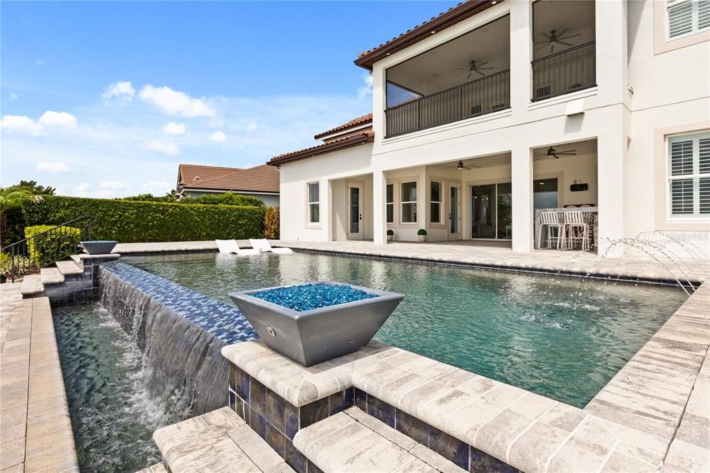 For Sale: $2,799,950 (5 beds, 5 baths, 5551 Square Feet)