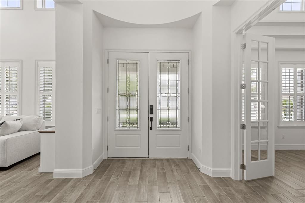 For Sale: $2,799,950 (5 beds, 5 baths, 5551 Square Feet)