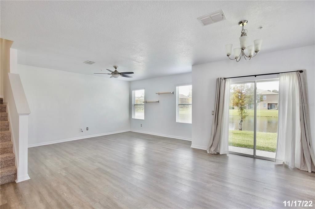 For Rent: $2,295 (3 beds, 2 baths, 1461 Square Feet)