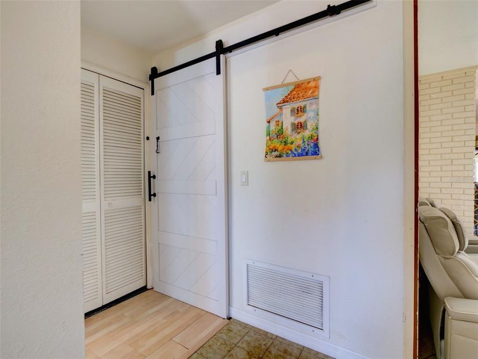 На продажу: $424,900 (3 спален, 2 ванн, 1752 Квадратных фут)