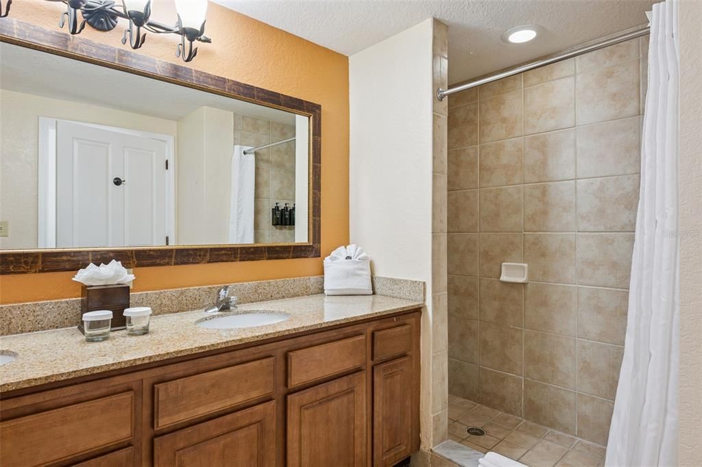 For Sale: $190,000 (3 beds, 2 baths, 1200 Square Feet)