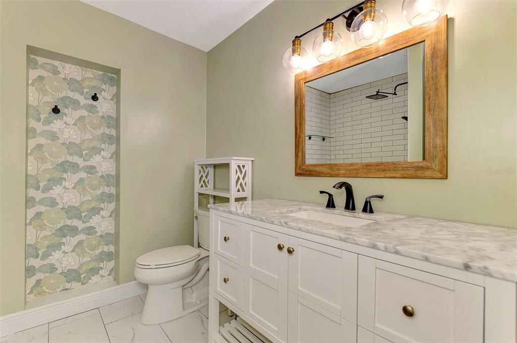 For Rent: $2,700 (4 beds, 2 baths, 1934 Square Feet)