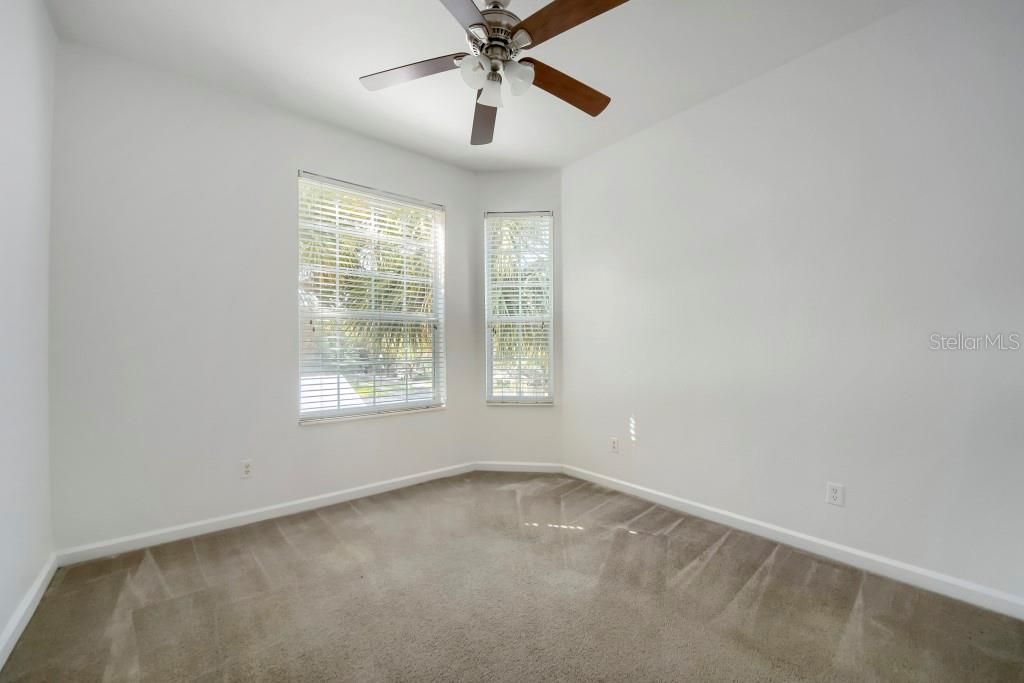 For Sale: $194,000 (3 beds, 2 baths, 1247 Square Feet)