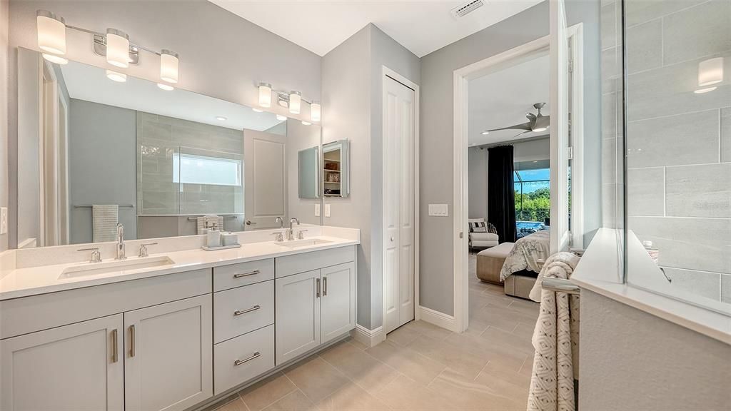 For Sale: $798,000 (4 beds, 2 baths, 2483 Square Feet)