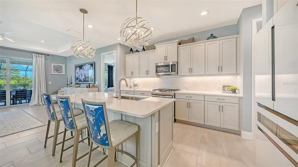 For Sale: $798,000 (4 beds, 2 baths, 2483 Square Feet)