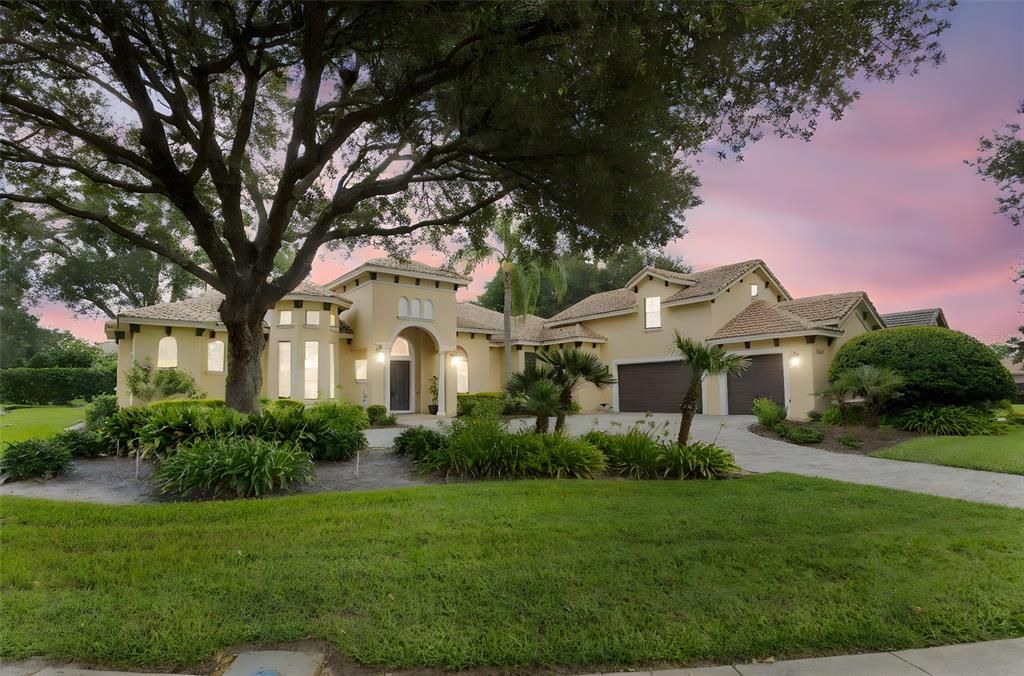 For Sale: $1,144,000 (5 beds, 4 baths, 4593 Square Feet)