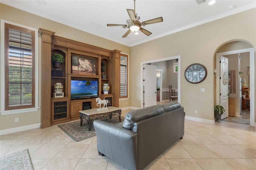 For Sale: $1,144,000 (5 beds, 4 baths, 4593 Square Feet)