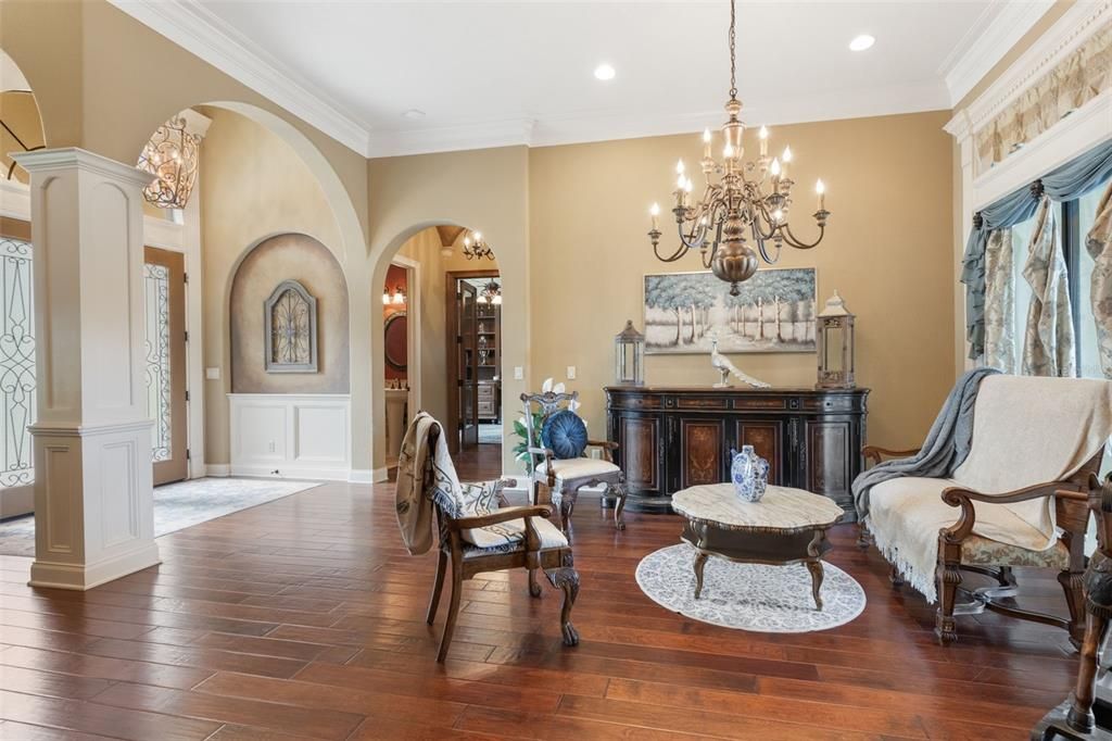 For Sale: $1,144,000 (5 beds, 4 baths, 4593 Square Feet)