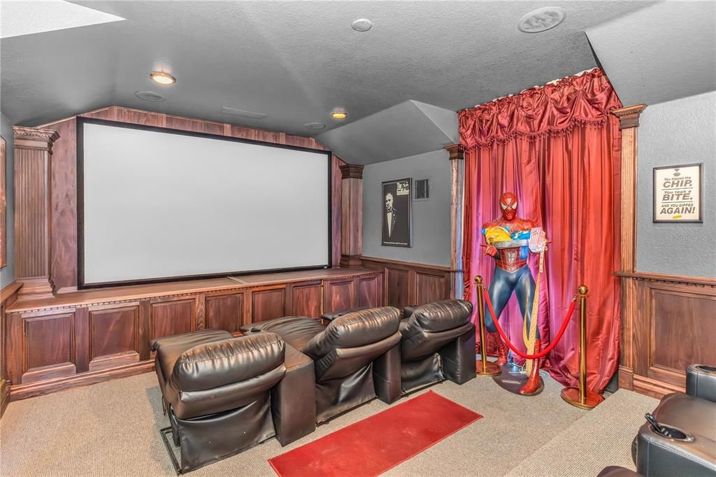For Sale: $1,144,000 (5 beds, 4 baths, 4593 Square Feet)