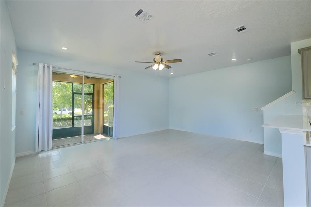 For Sale: $375,000 (4 beds, 2 baths, 1780 Square Feet)