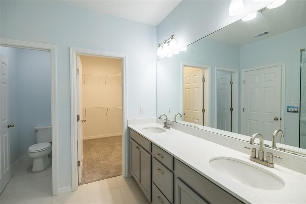 For Sale: $375,000 (4 beds, 2 baths, 1780 Square Feet)