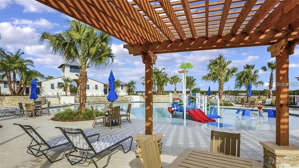For Sale: $375,000 (4 beds, 2 baths, 1780 Square Feet)
