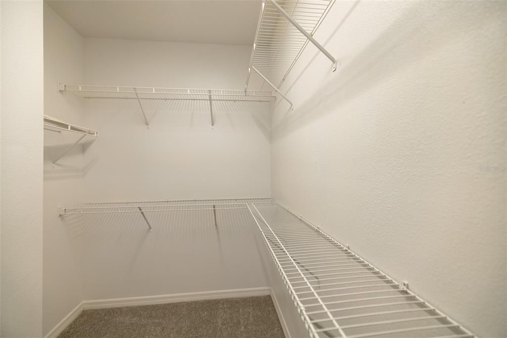 For Sale: $375,000 (4 beds, 2 baths, 1780 Square Feet)
