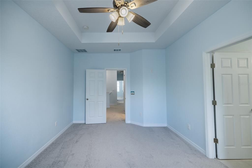 For Sale: $375,000 (4 beds, 2 baths, 1780 Square Feet)