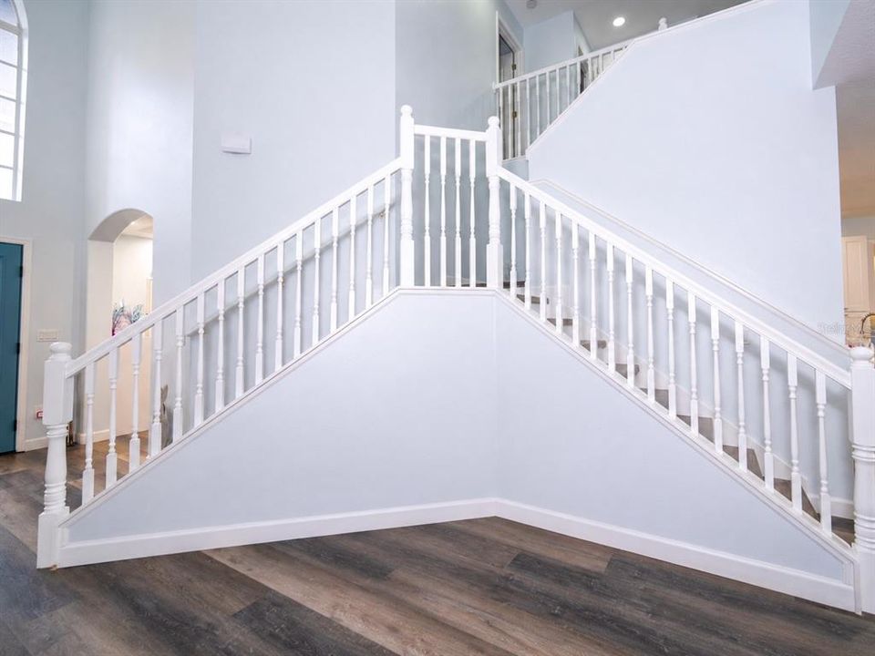 For Sale: $1,320,000 (5 beds, 3 baths, 3837 Square Feet)