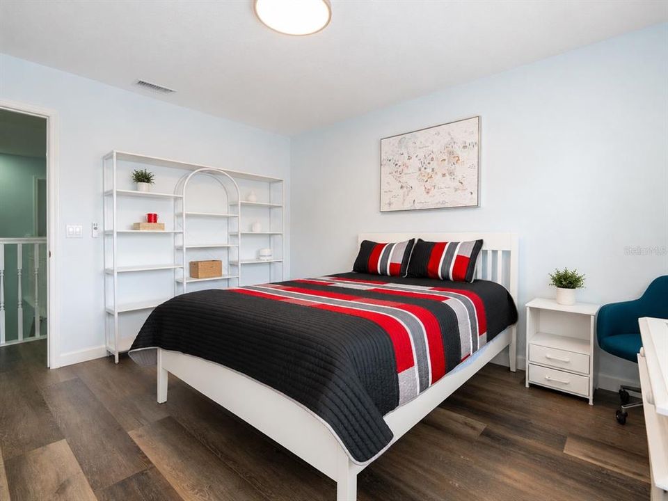 For Sale: $1,320,000 (5 beds, 3 baths, 3837 Square Feet)