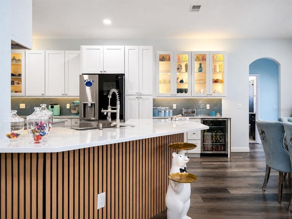 For Sale: $1,320,000 (5 beds, 3 baths, 3837 Square Feet)