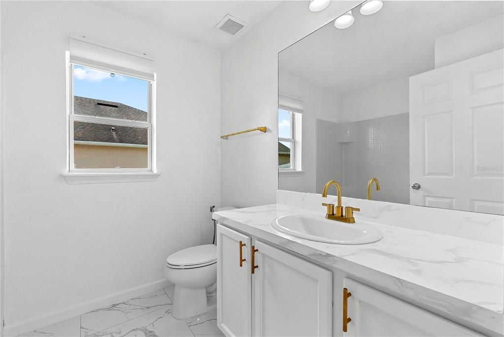 For Sale: $415,000 (4 beds, 2 baths, 1604 Square Feet)