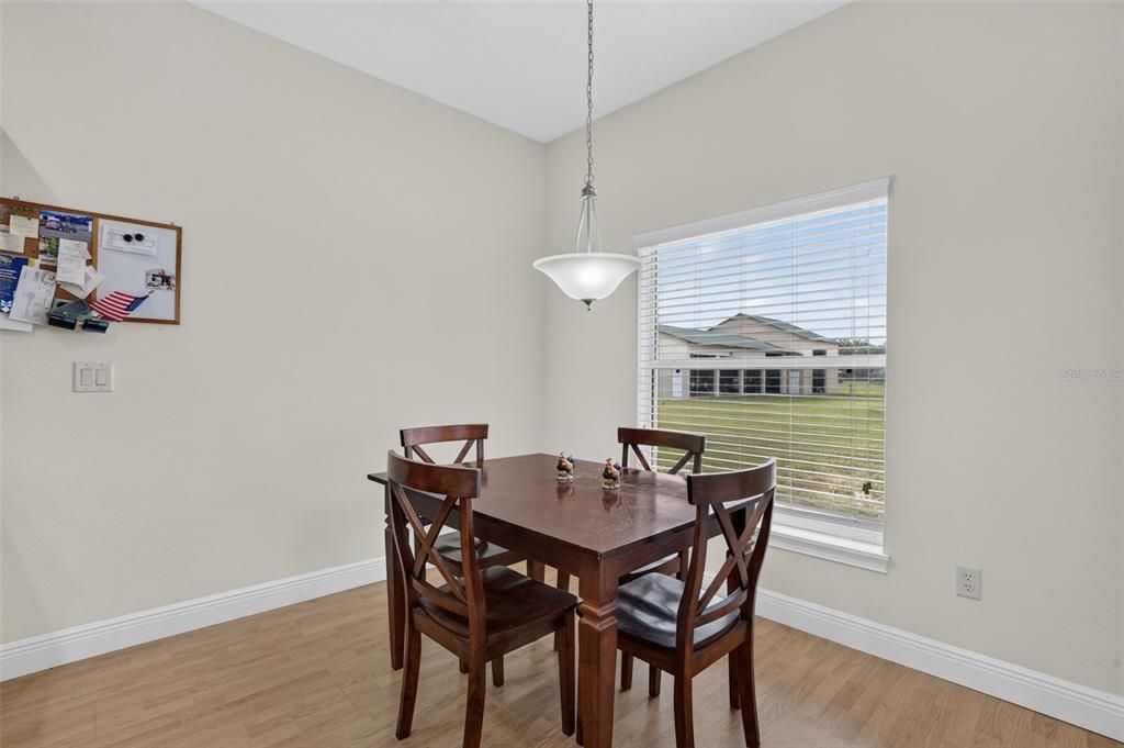 For Sale: $975,000 (3 beds, 2 baths, 1796 Square Feet)
