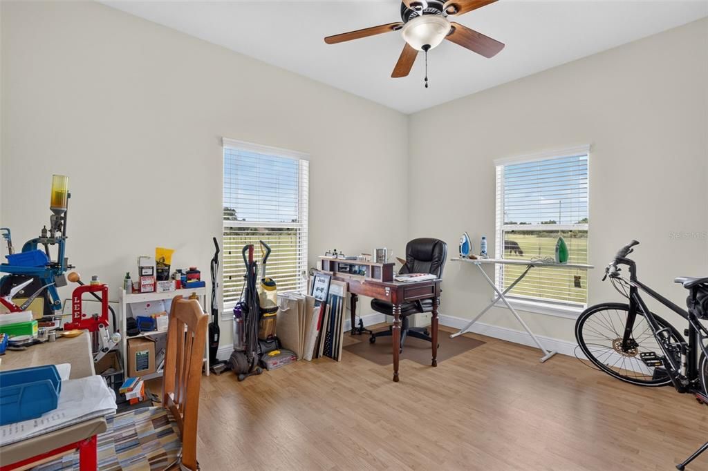 For Sale: $975,000 (3 beds, 2 baths, 1796 Square Feet)