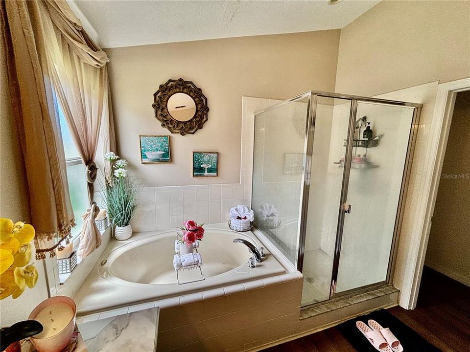 For Rent: $2,871 (3 beds, 2 baths, 1795 Square Feet)