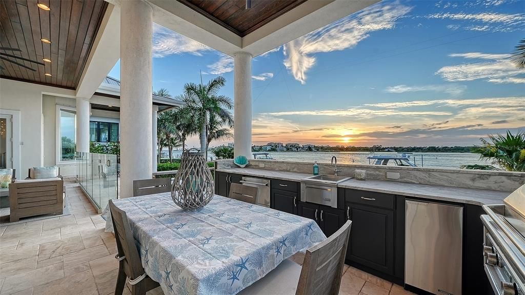 For Sale: $11,900,000 (5 beds, 6 baths, 5759 Square Feet)