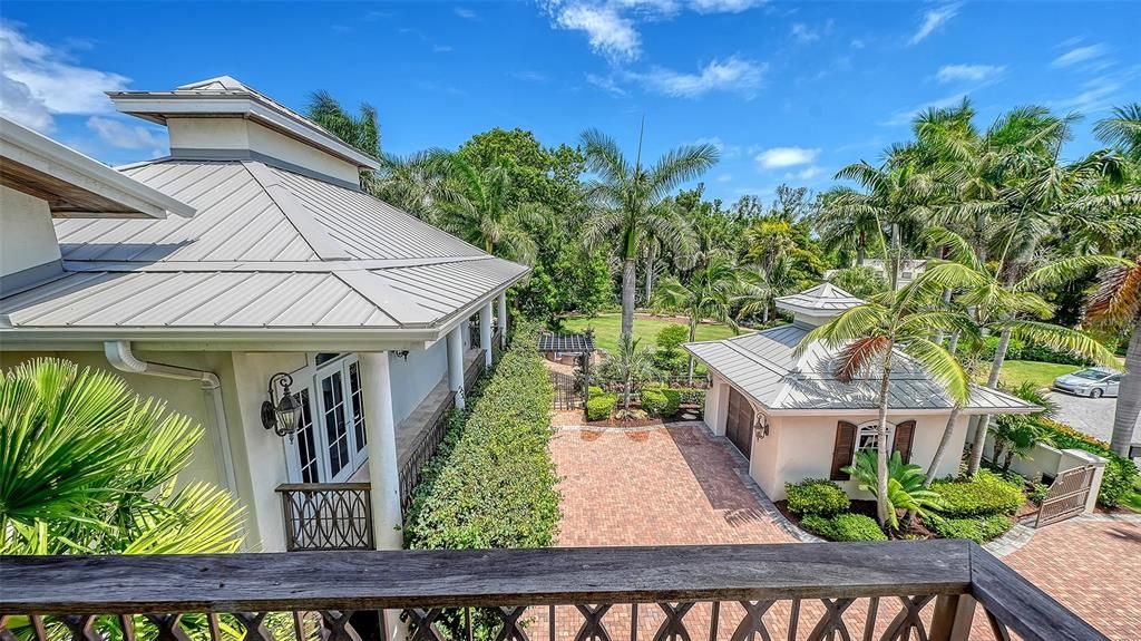 For Sale: $11,900,000 (5 beds, 6 baths, 5759 Square Feet)
