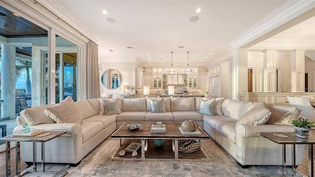 For Sale: $11,900,000 (5 beds, 6 baths, 5759 Square Feet)