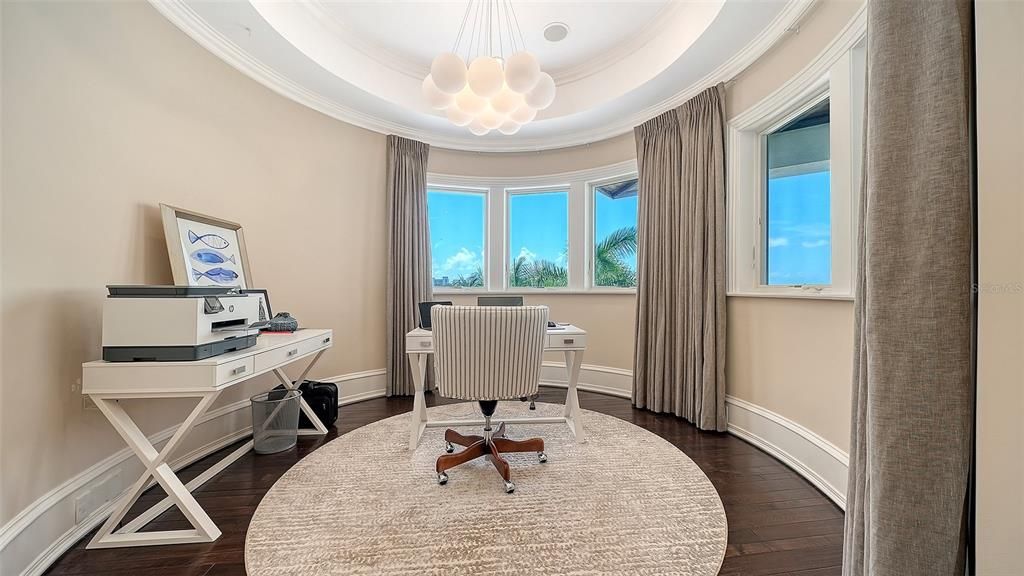 For Sale: $11,900,000 (5 beds, 6 baths, 5759 Square Feet)