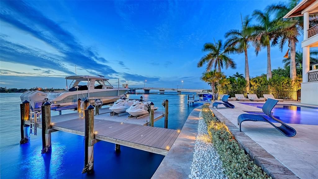 For Sale: $11,900,000 (5 beds, 6 baths, 5759 Square Feet)