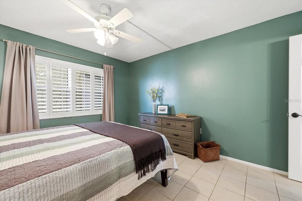 For Sale: $509,000 (1 beds, 1 baths, 715 Square Feet)