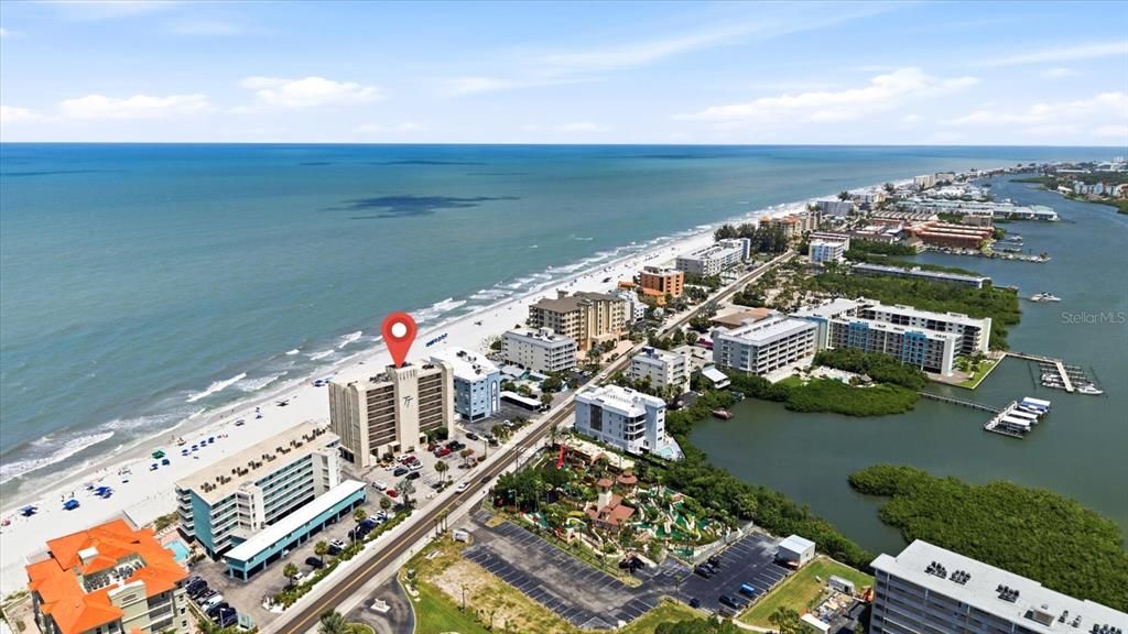 For Sale: $509,000 (1 beds, 1 baths, 715 Square Feet)