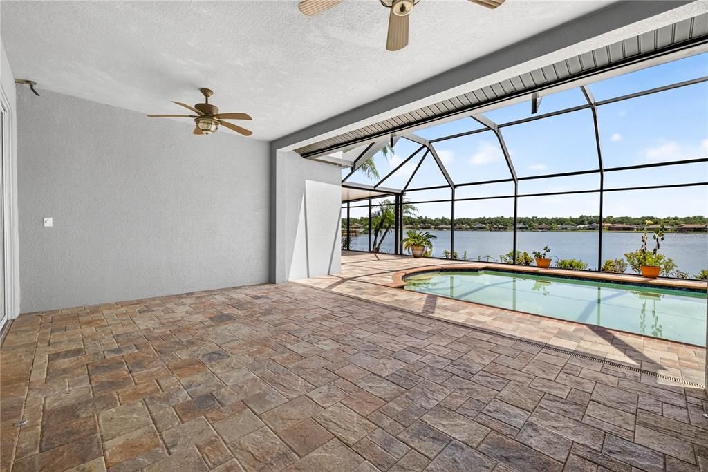 For Sale: $899,000 (5 beds, 3 baths, 3438 Square Feet)
