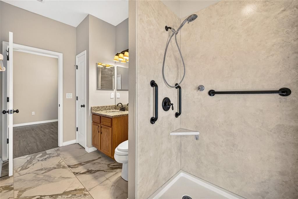 For Sale: $899,000 (5 beds, 3 baths, 3438 Square Feet)
