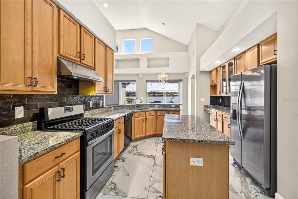 For Sale: $899,000 (5 beds, 3 baths, 3438 Square Feet)