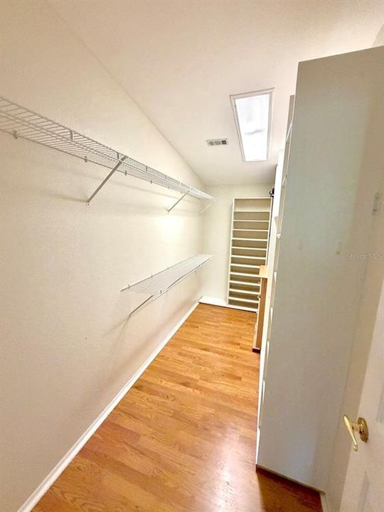 На продажу: $189,900 (3 спален, 2 ванн, 2100 Квадратных фут)