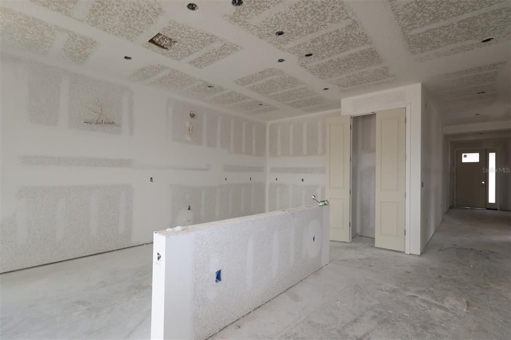 En Venta: $759,990 (5 camas, 4 baños, 3120 Pies cuadrados)