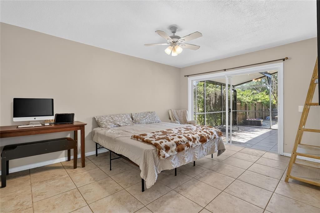 For Sale: $349,999 (3 beds, 2 baths, 1752 Square Feet)