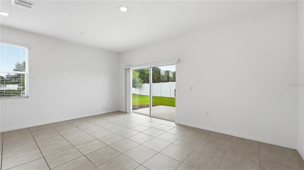 For Sale: $265,000 (3 beds, 2 baths, 1550 Square Feet)