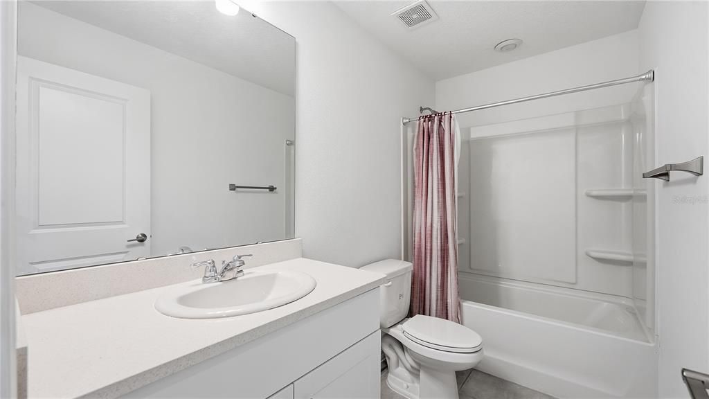 For Sale: $265,000 (3 beds, 2 baths, 1550 Square Feet)