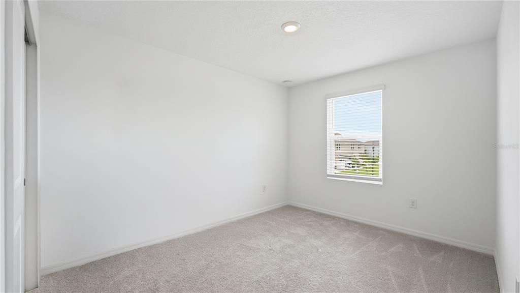 For Sale: $265,000 (3 beds, 2 baths, 1550 Square Feet)