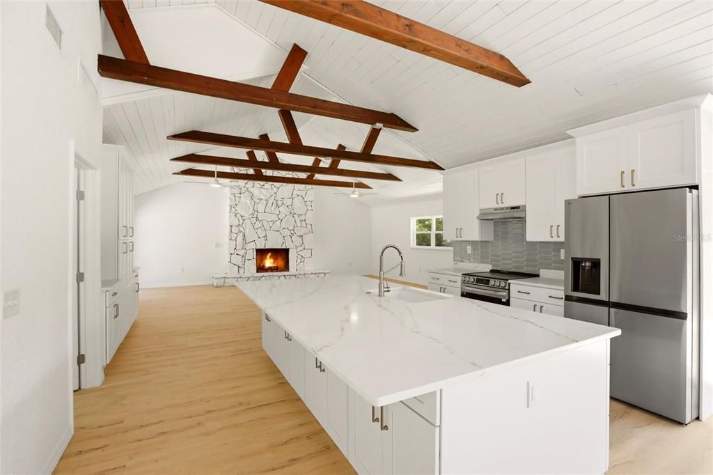 : $650,000 (3 beds, 3 baths, 2407 Square Feet)