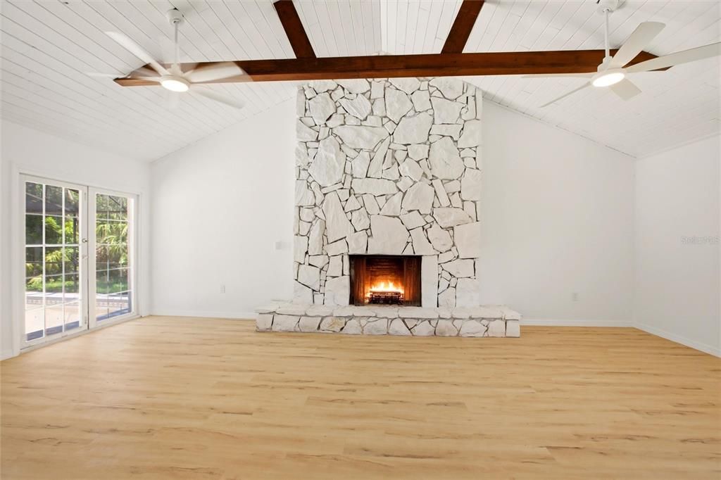 : $650,000 (3 beds, 3 baths, 2407 Square Feet)