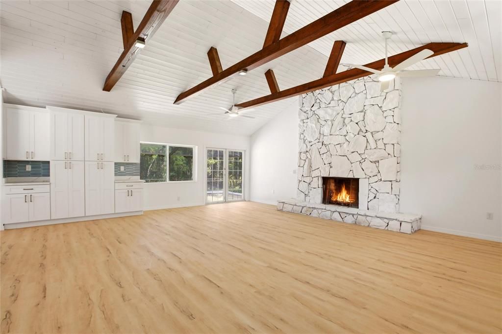 : $650,000 (3 beds, 3 baths, 2407 Square Feet)