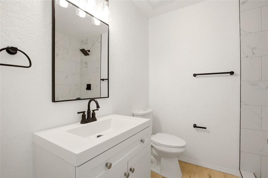 : $650,000 (3 beds, 3 baths, 2407 Square Feet)