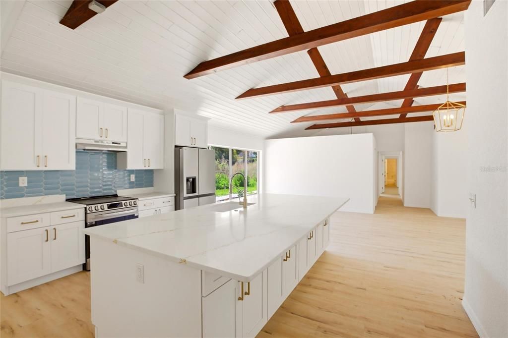 : $650,000 (3 beds, 3 baths, 2407 Square Feet)