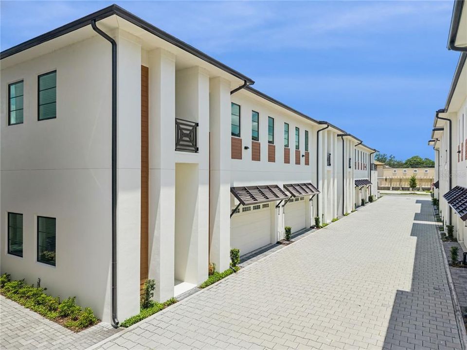 На продажу: $1,399,000 (3 спален, 2 ванн, 2585 Квадратных фут)
