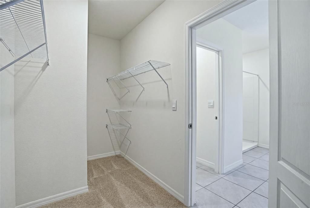 В аренду: $3,200 (5 спален, 3 ванн, 2674 Квадратных фут)