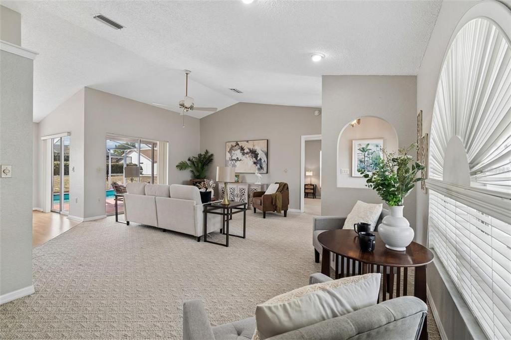 For Rent: $2,500 (3 beds, 2 baths, 1473 Square Feet)